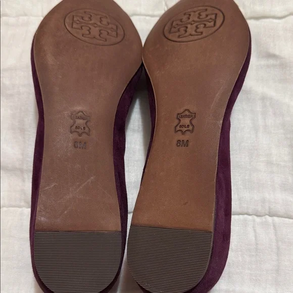Tory Burch Purple Flats with Gold Accent - Picture 2 of 4